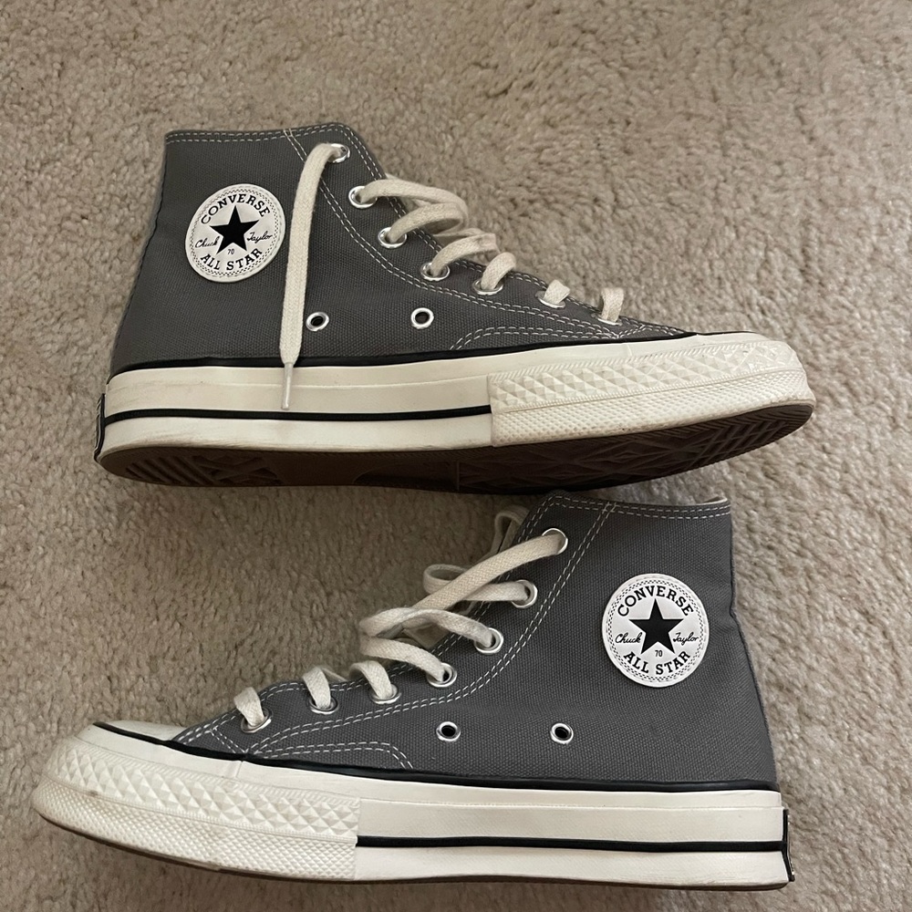 Gray chuck 70 converse